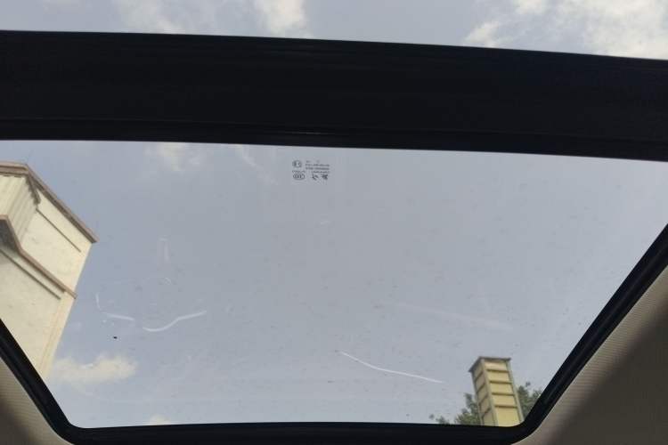 Used Hongqi HS7 PHEV 2024 2.0T PHEV Four-Wheel Drive Flagship Edition 6 Seats Headliner