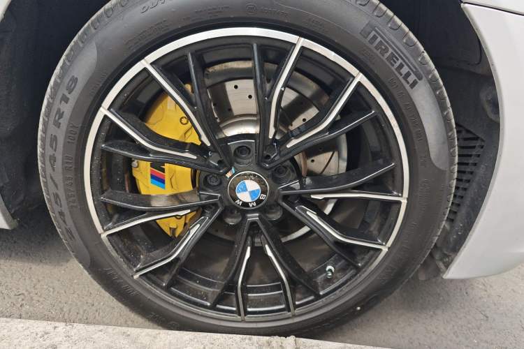 Used BMW 5 Series 2017 520Li Elegant Edition
