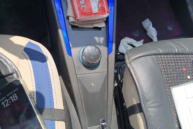 Used Zotye Cloud 100 2018 Cloud 100PLUS Smart Model Gear Lever