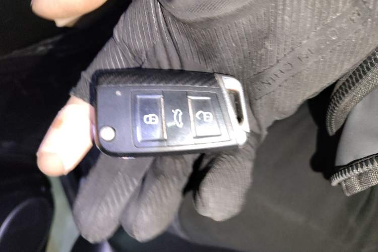 Used Chevrolet Captiva 2014 2.4L 4x4 Flagship Edition 7 Seats
