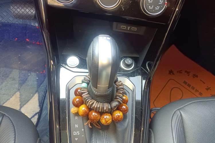 Used Volkswagen T-ROC 2022 280TSI DSG Two-Wheel Drive Elite PLUS
