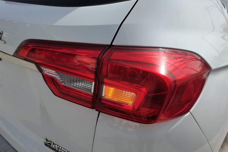 Used Haval M6 2017 1.5T Automatic Two-Wheel Drive Elite Model Right Rear Taillight