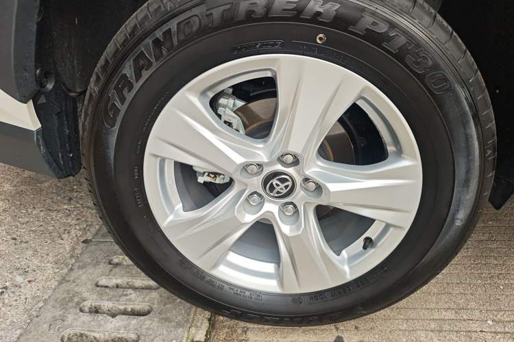 Used Toyota RAV4 2024 2.0L CVT Two-Wheel Drive Urban Edition