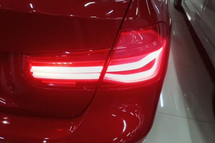 Used BMW 3 Series 2017 320Li M Sport Edition Right Rear Taillight