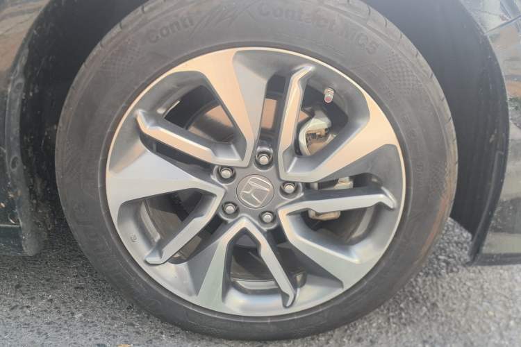 Used Honda Inspire 2019 260TURBO Jingyue Edition China VI Right Front Wheel Hub