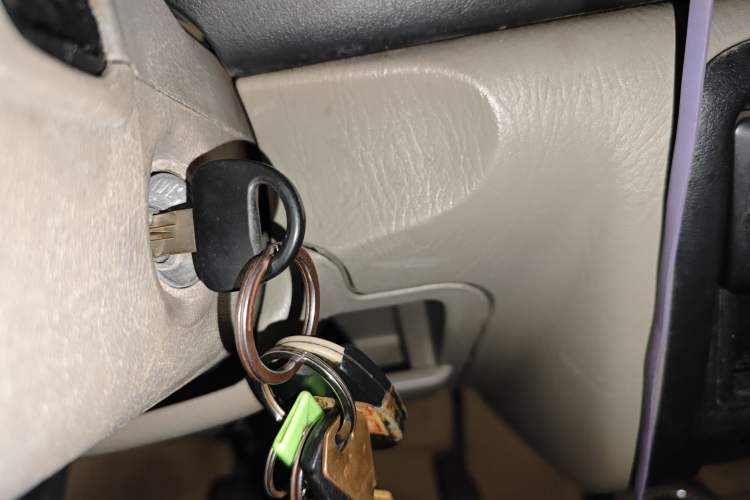 Used Suzuki Wagon R 2012 All-Purpose Model 1.4L Manual Standard Version
