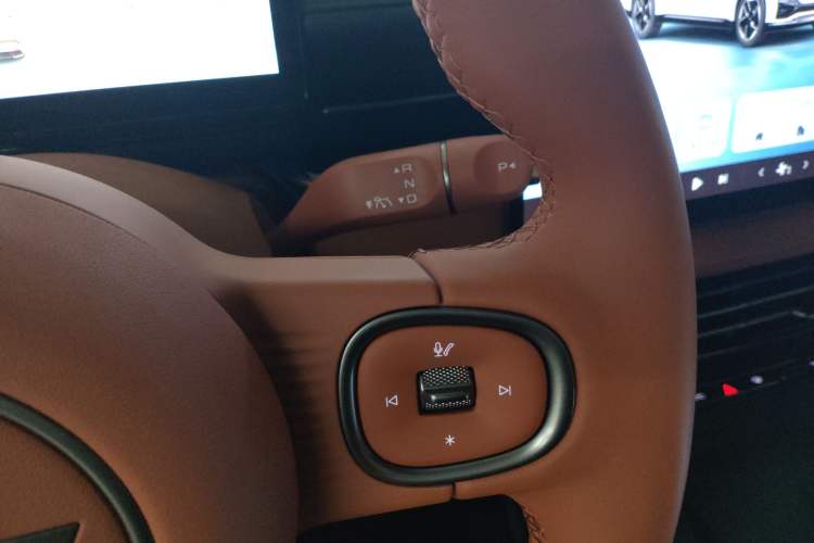 Used Wuling Xingguang 2025 610 km Smart Flagship Version Gear Lever