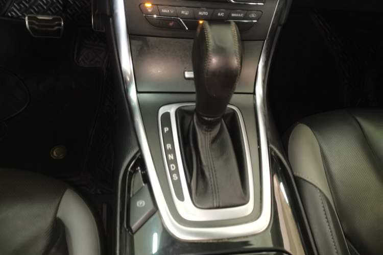 Used Ford Edge 2017 EcoBoost 245 Four-Wheel Drive Sporty 7-Seater