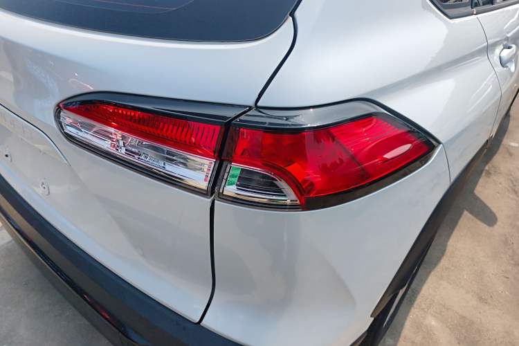 Used Toyota FRONTLANDER 2022 2.0L CVT Leading Edition