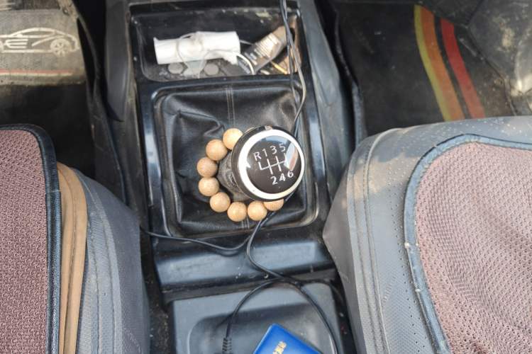 Used Great Wall Wingle 5 2013 2.0T European Edition Four-Wheel Drive Elite Model 6MT Big Double-Cab GW4D20B