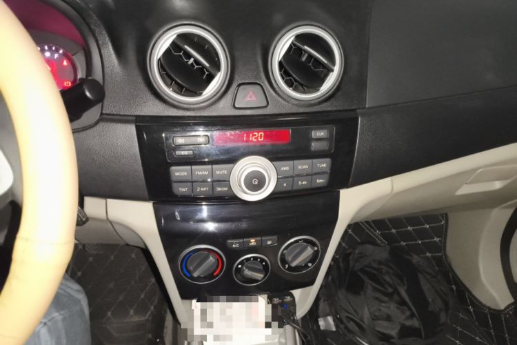 Used CHANGAN Alsvin V3 2015 1.4L Manual Meiruan Model China V Standard
