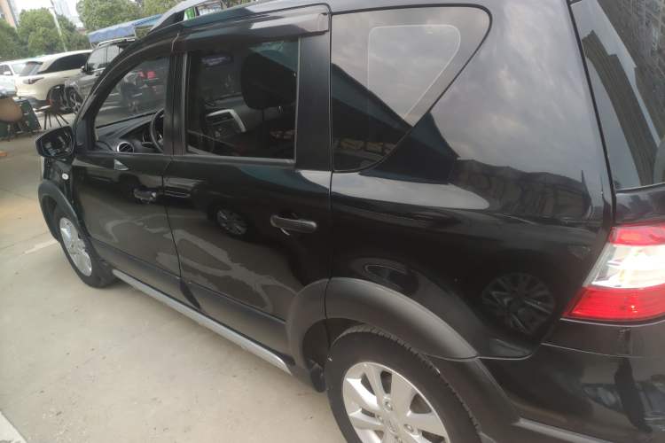 Used Nissan Livina 2013 Jinrui 1.6XL CVT Comfort Edition