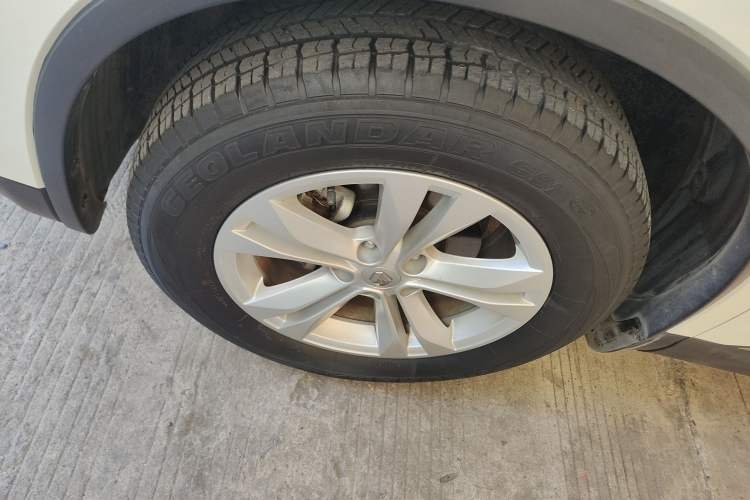 Used Renault Koleos 2017 2.0L Two-Wheel-Drive Leading Edition