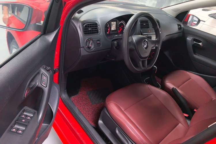 Used Volkswagen Polo 2016 1.4L Automatic Trendy Model