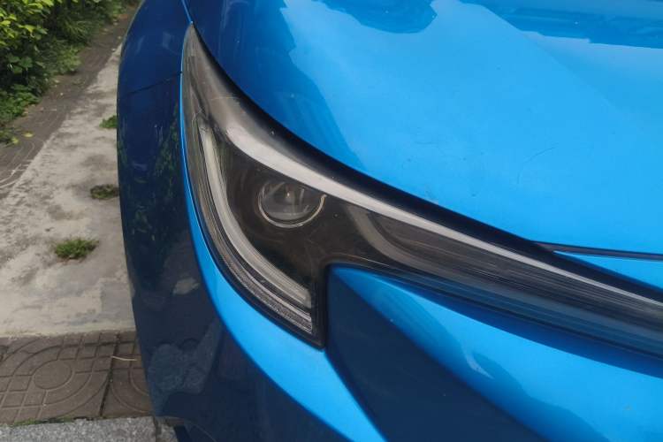 Used Toyota Levin 2019 185T CVT Sport Edition China VI Standard Right Front Headlight