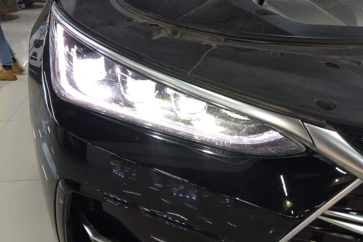 Used BYD Tang New Energy 2021 DM-i 112KM Prestige Model
