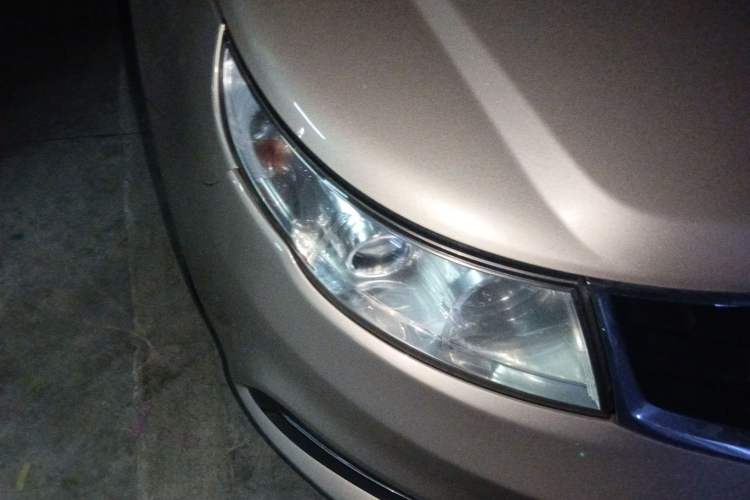 Used Geely Auto Vision 2015 1.5L Manual Elite Model Right Front Headlight