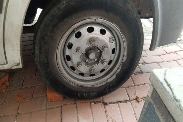 Used Ford Classic Transit 2009 2.8T Diesel Multi-Function Short Wheelbase Mid-Roof JX493ZLQ3