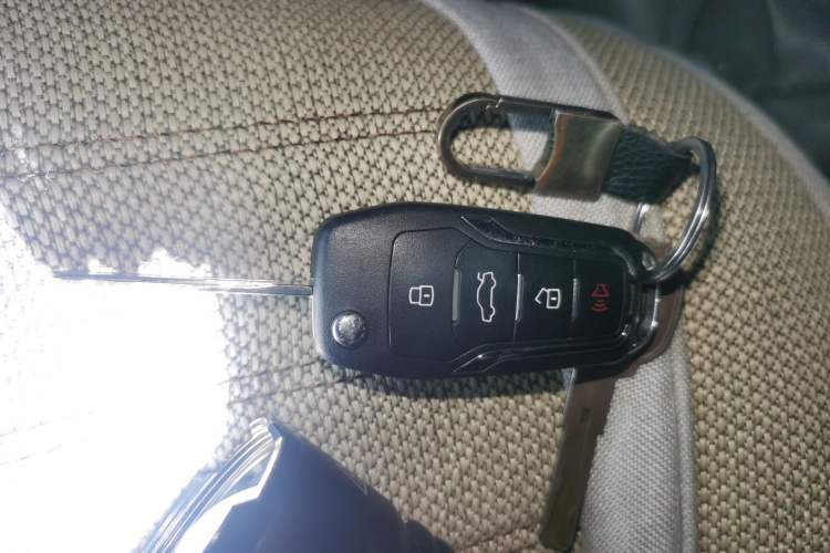 Used Nissan Sunny 2014 1.5XE Manual Comfort Edition
