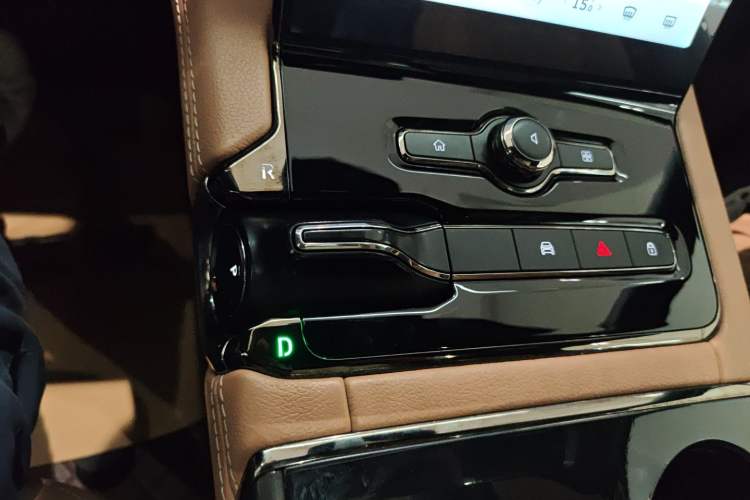 Used Nio ES8 2020 580 km Range Six-Seater Version Gear Lever