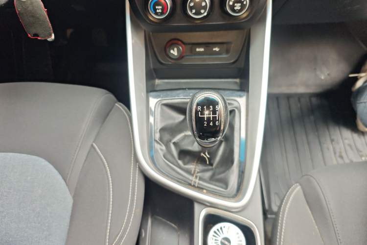 Used Baojun 530 2018 1.5T Manual Comfort Version China V