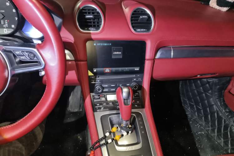 Used Porsche 718 2018 Boxster 2.0T
