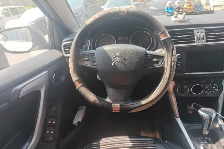 Used Citroen C3-XR 2018 1.6L Automatic Pioneer Model Steering Wheel