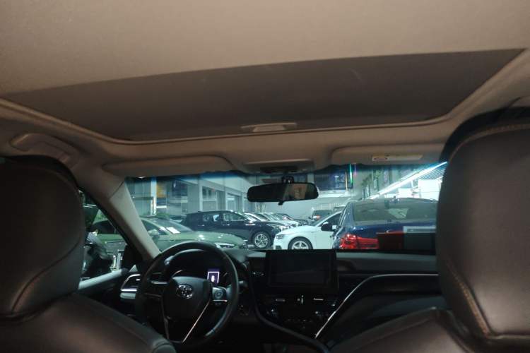 Used Toyota Camry 2023 2.0GVP Premier Edition