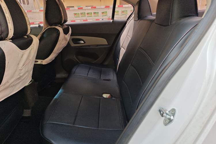 Used Chevrolet Cruze 2015 1.5L Classic SL MT