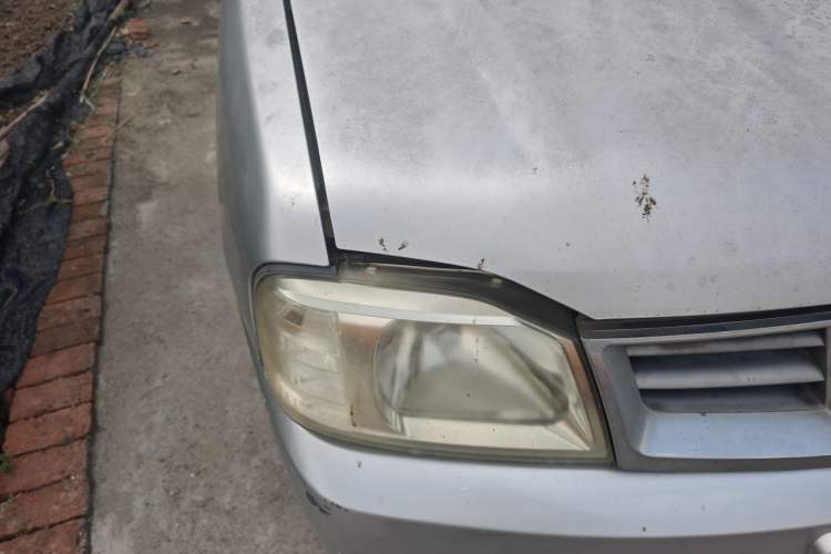 Used Nissan ZN Van 2011 2.4L Two-Wheel-Drive Standard Version 5 Seats ZN6493