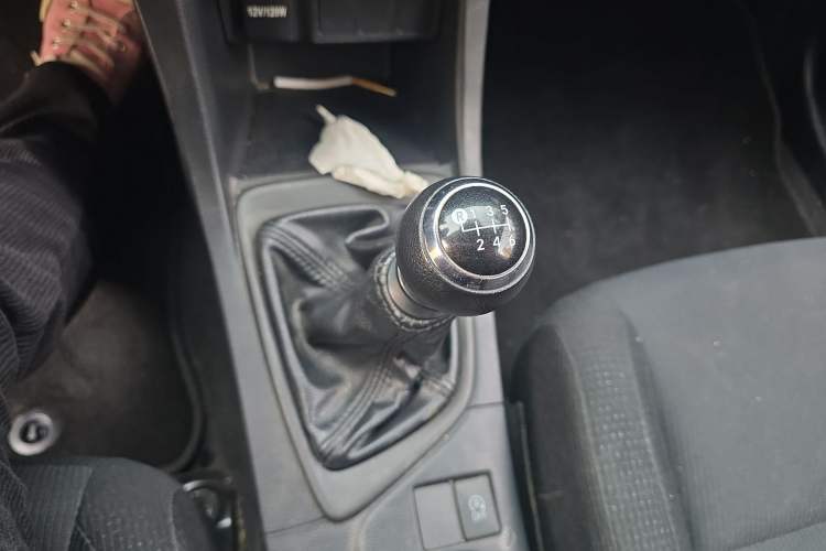 Used Toyota Levin 2017 Revised 185T Manual New Edition China V Standard