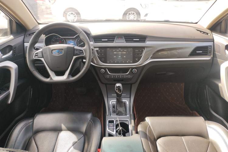 Used Geely Auto Emgrand 2017 Sedan Million Edition 1.5L CVT Upward Connectivity Version