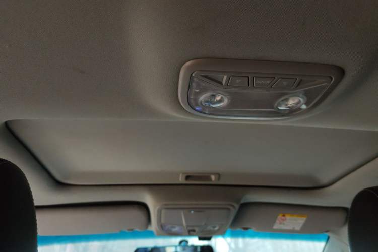 Used Geely Auto Emgrand 2016 Sedan 1.5L Manual Upward Edition