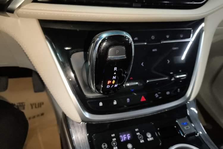 Used Buick GL8 2023 ES Lu Zun Comfort Model
