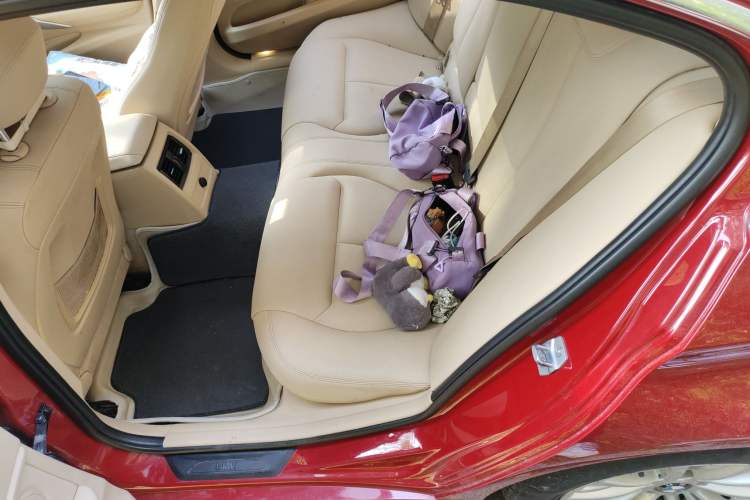 Used BMW 3 Series 2014 320Li Fashion Model