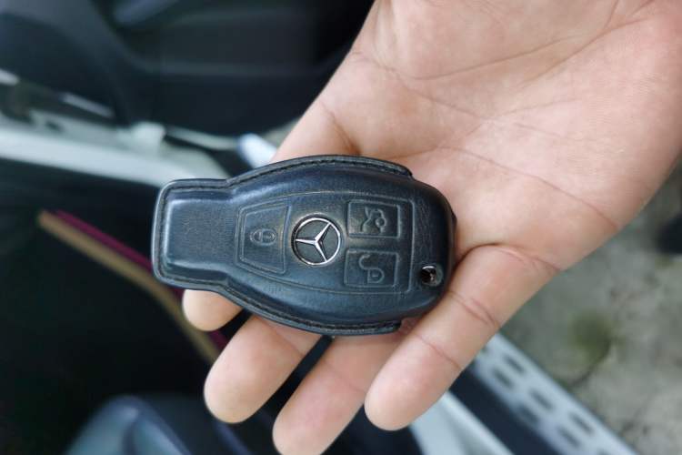 Used Mercedes-Benz GLE Coupe 2017 GLE 400 4MATIC Coupe SUV Vehicle Key