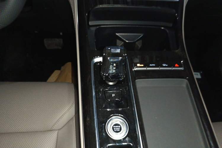 Used Geely Auto FX11 2025 4th Generation 1.5TD DCT – The Start
