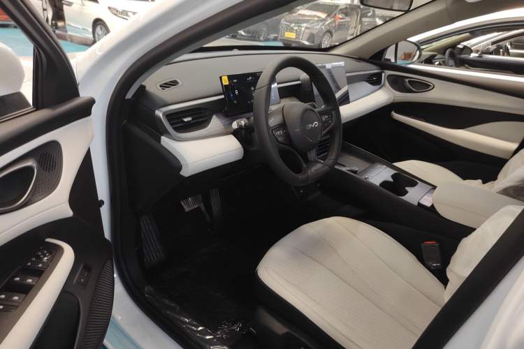 Used BYD Seal 05 DM-i 2026 DM-i 128KM Luxury Edition
