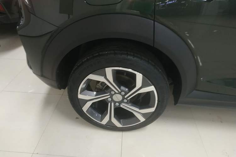 Used Lynk & Co 06 EM-P 2023 1.5T Remix PHEV Hero