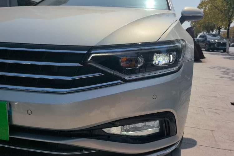 Used Volkswagen Magotan 2020 330TSI DSG Luxury Edition
