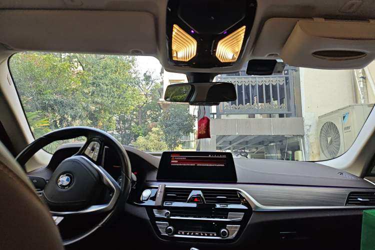 Used BMW 5 Series 2020 530Li Luxury Edition Premium Package
