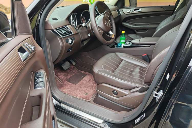 Used Mercedes-Benz GLE 2019 GLE 320 4MATIC Luxury Collection Edition Driver Seat