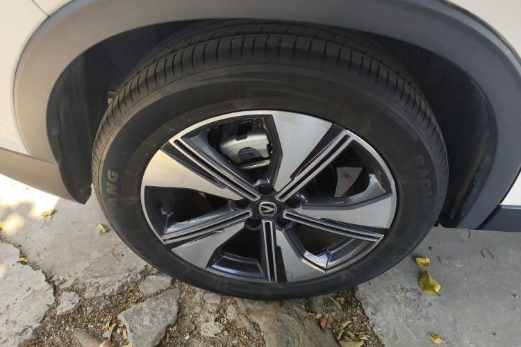 Used CHANGAN X7 PLUS 2024 1.5T Automatic Luxury 7-Seater Exterior 5