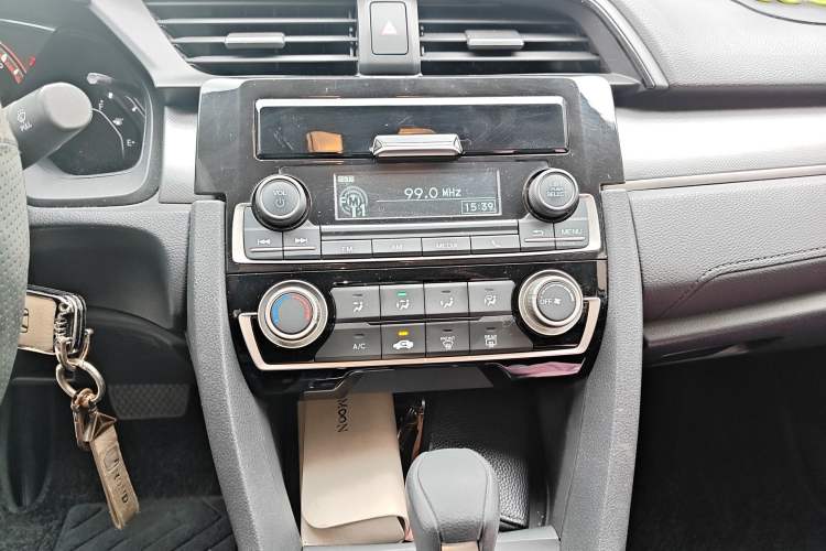 Used Honda Civic 2016 180TURBO CVT Comfort Version