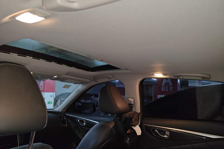 Used Infiniti Q50 2014 2.0T Comfort Edition