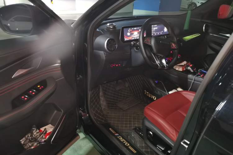 Used FORTHING T5 EVO 2021 1.5TD DCT Starry Edition
