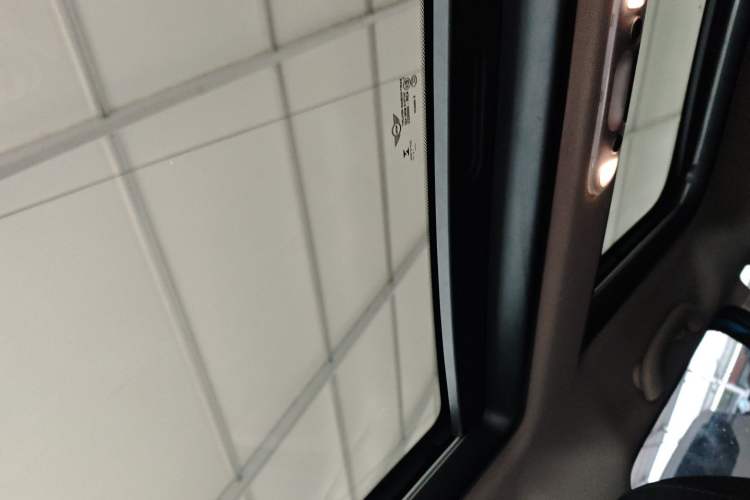 Used MINI MINI 2016 1.5T COOPER Five-Door Edition
