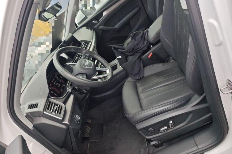 Used Audi Q5L 2023 40T Fashionable and Elegant Version