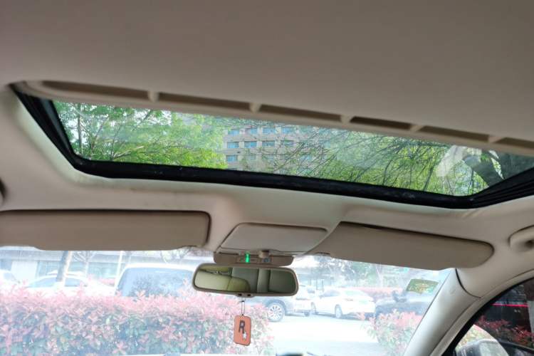 Used Volkswagen Passat 2007 1.8T Automatic Luxury Model Headliner