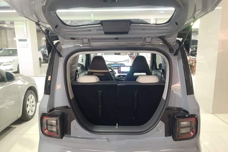 Used Geely Galaxy Panda 2024 200km Panda Kart Trunk